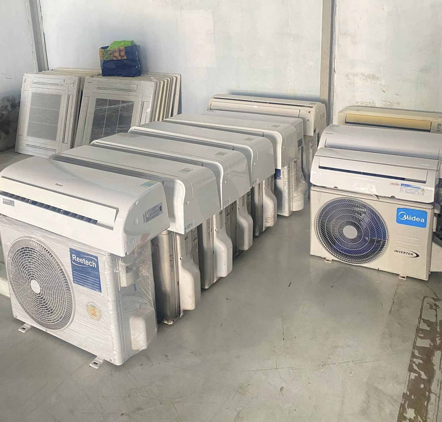 thu mua máy lạnh tận nơi giá cao