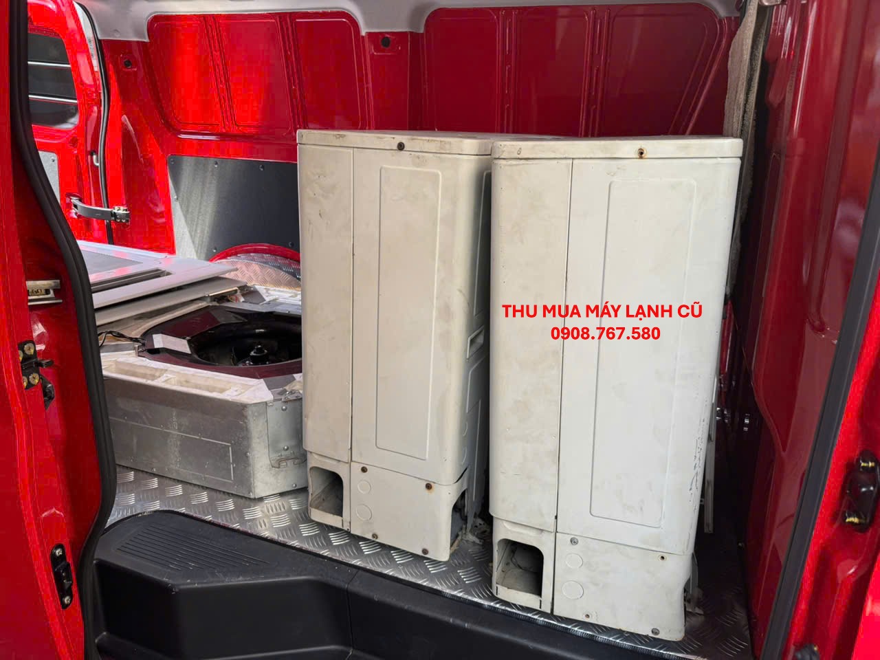 Thanh lý máy lạnh âm trần giá cao tận nơi khu vực Quận 5